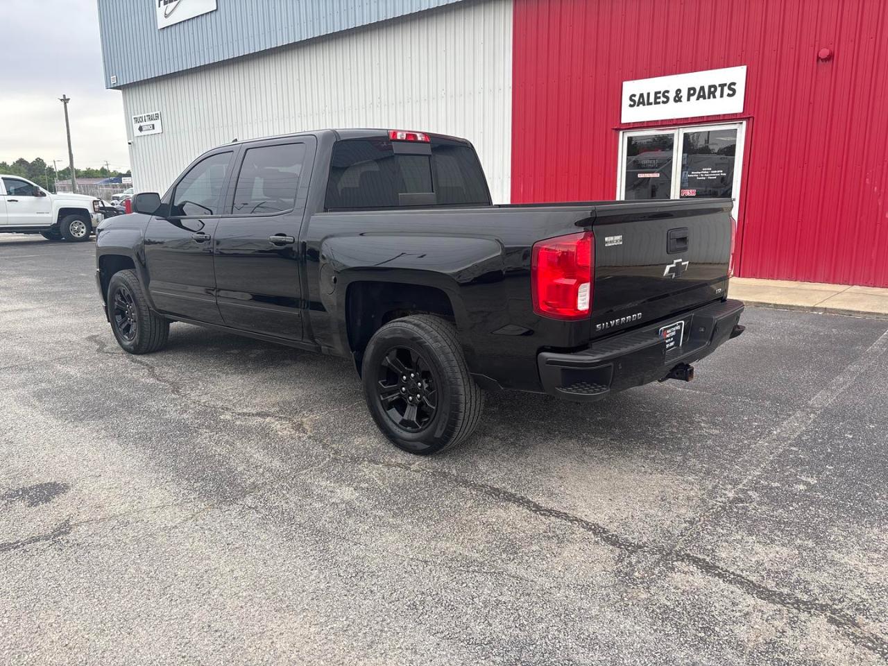 Chevrolet Silverado 1500 4WD Crew Cab 143.5" LTZ 2017