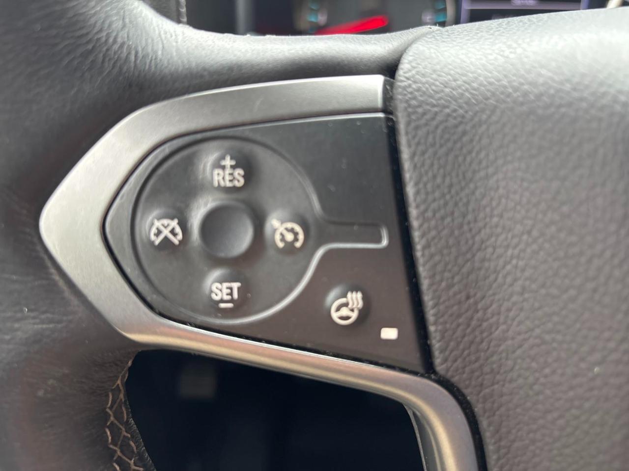 Chevrolet Silverado 1500 4WD Crew Cab 143.5" LTZ 2017