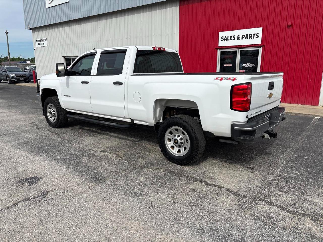 Chevrolet Silverado 3500HD 4WD Crew Cab 153.7" Work Truck 2017