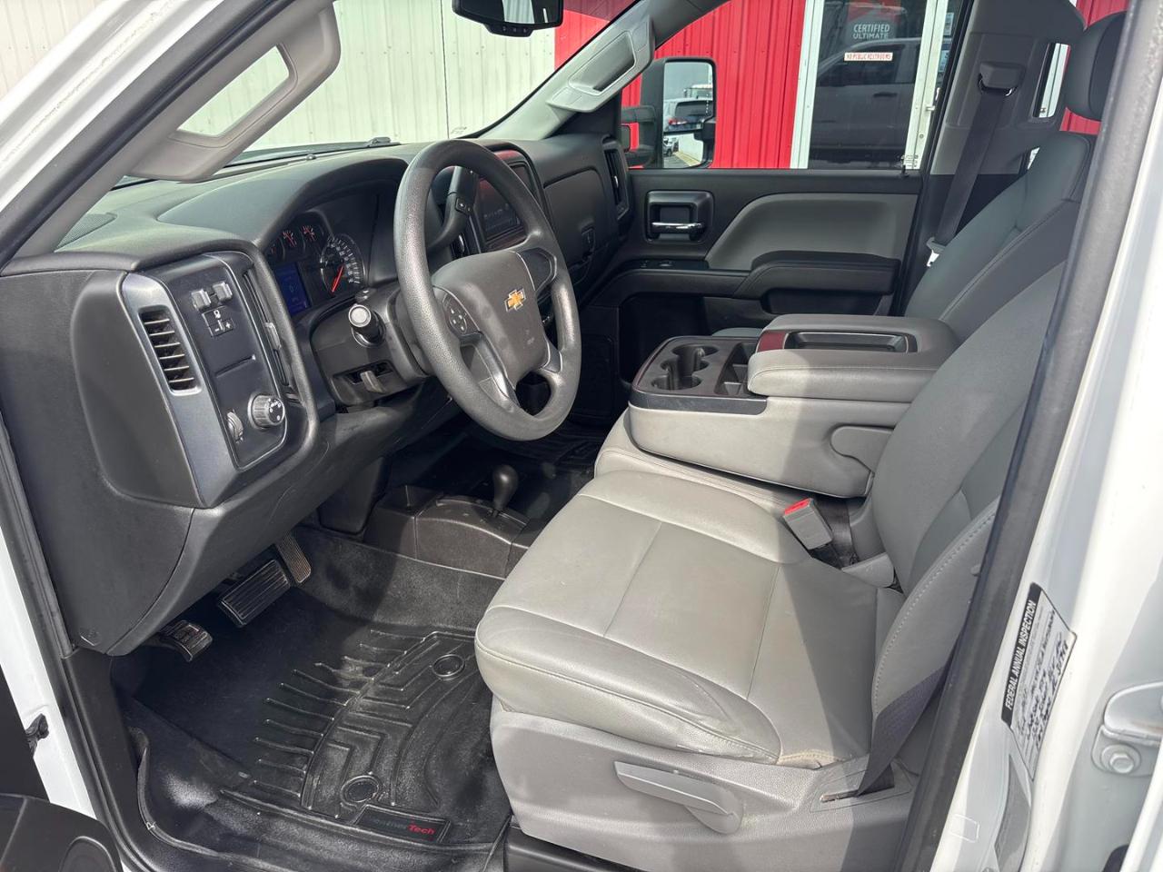 Chevrolet Silverado 3500HD 4WD Crew Cab 153.7" Work Truck 2017