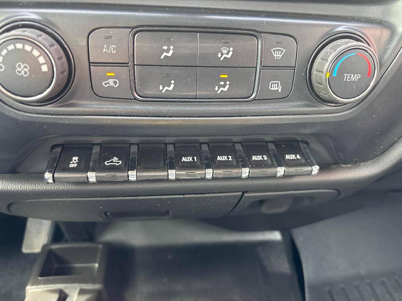 Chevrolet Silverado 3500HD 4WD Crew Cab 153.7" Work Truck 2017