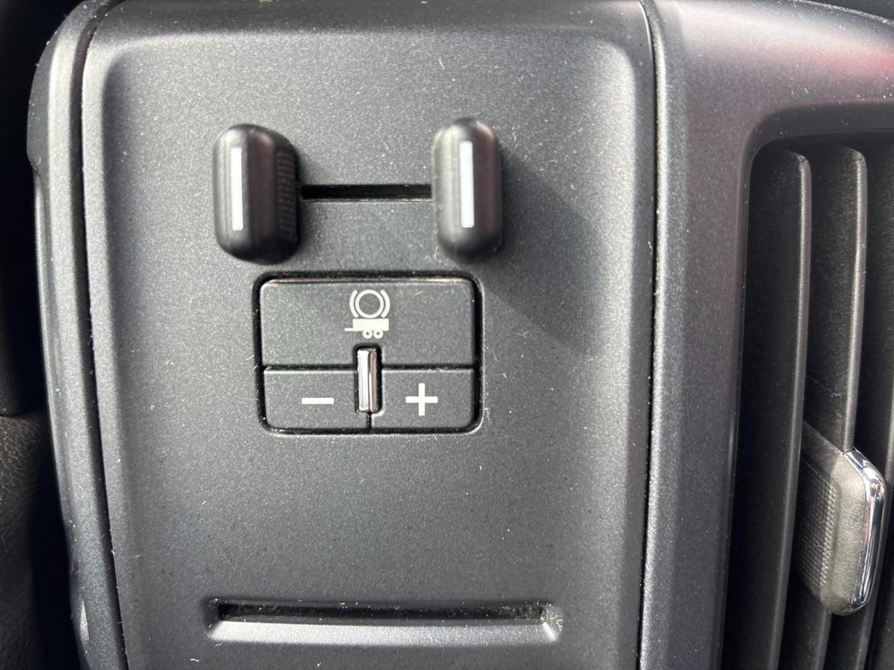 Chevrolet Silverado 3500HD 4WD Crew Cab 153.7" Work Truck 2017