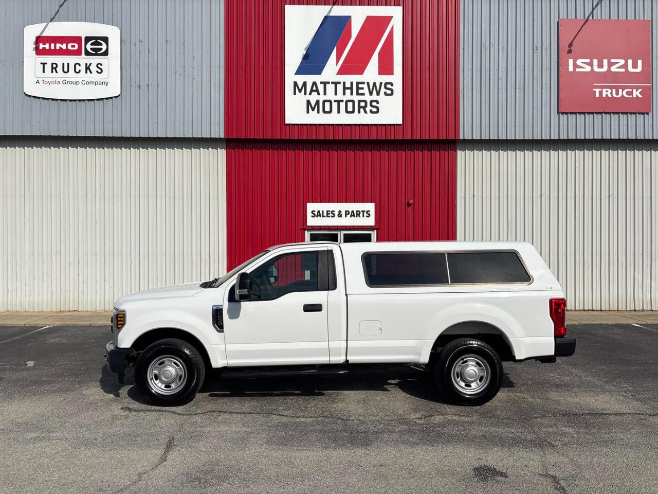 Ford Super Duty F-250 SRW XL 2WD Reg Cab 8' Box 2018