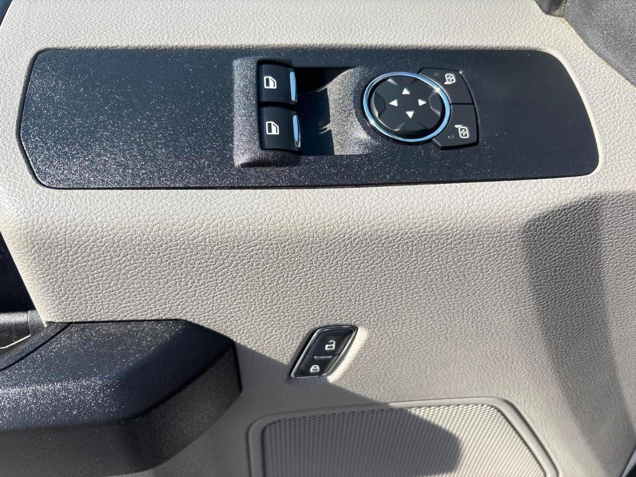 Ford Super Duty F-250 SRW XL 2WD Reg Cab 8' Box 2018