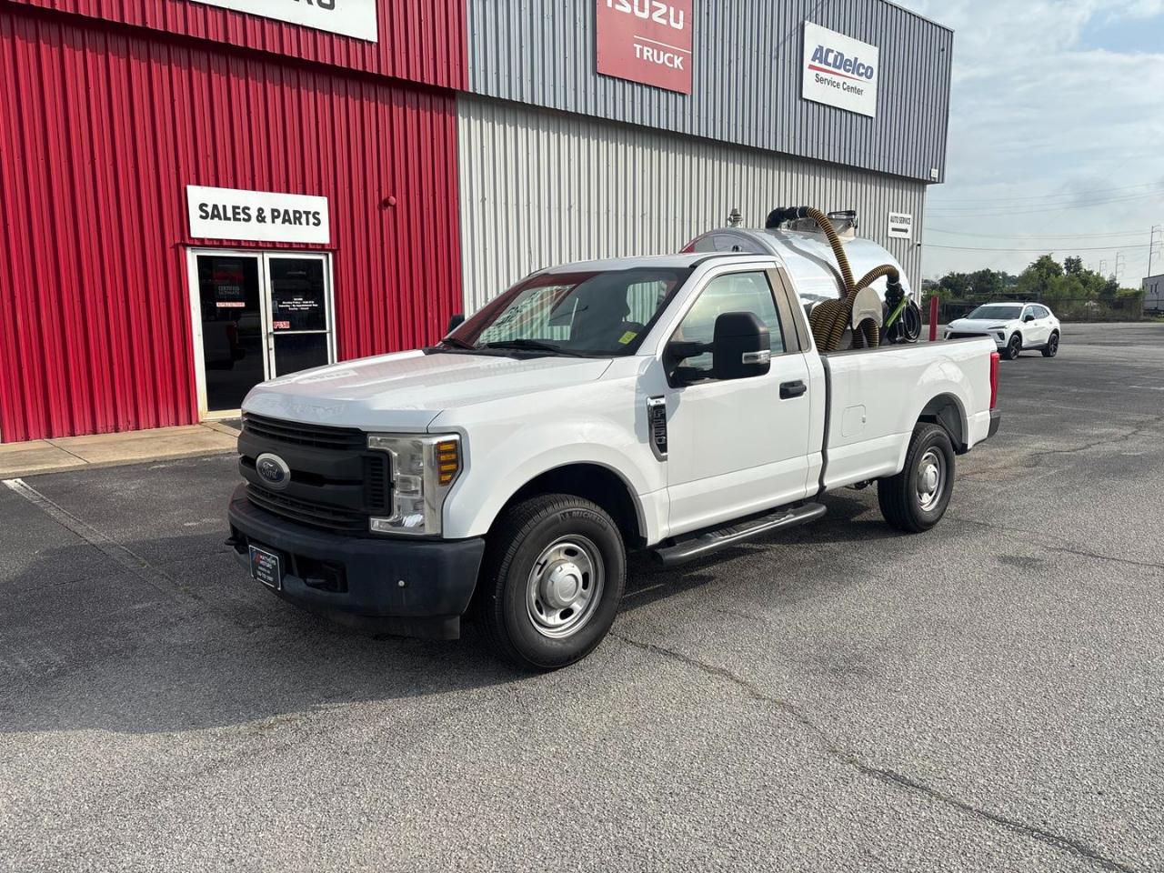 2018 Ford Super Duty F-250 SRW XL 2WD Reg Cab 8' Box