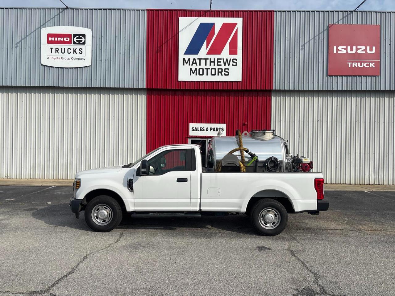 Ford Super Duty F-250 SRW XL 2WD Reg Cab 8' Box 2018