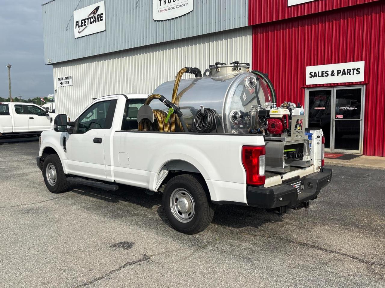 Ford Super Duty F-250 SRW XL 2WD Reg Cab 8' Box 2018