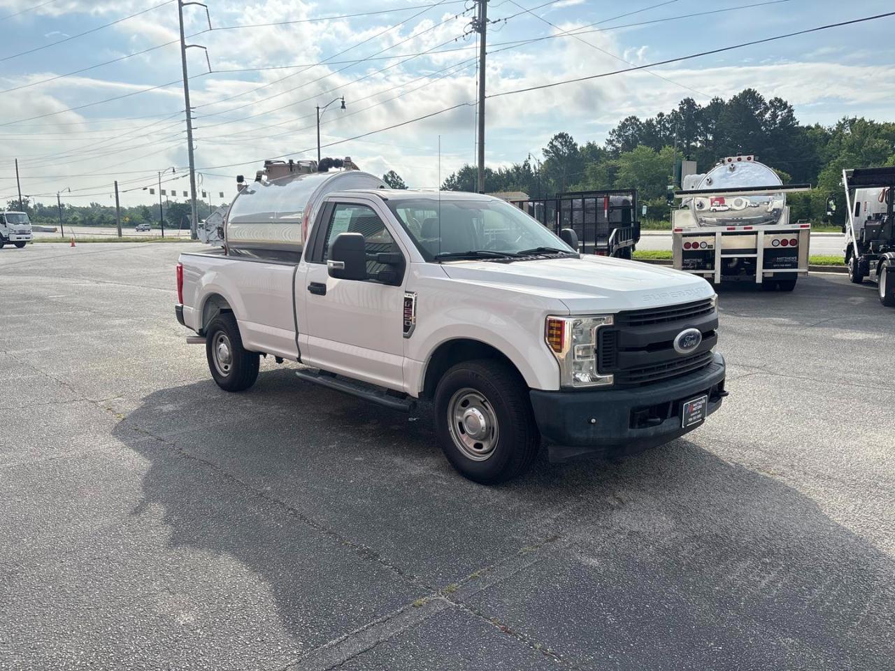 Ford Super Duty F-250 SRW XL 2WD Reg Cab 8' Box 2018