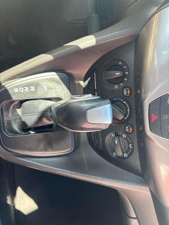 Ford Transit Connect Van XLT LWB w/Rear Symmetrical Doors 2017