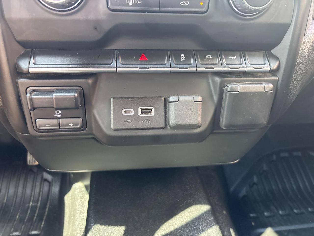 Chevrolet Silverado 2500HD 2WD Crew Cab 172" Work Truck 2022