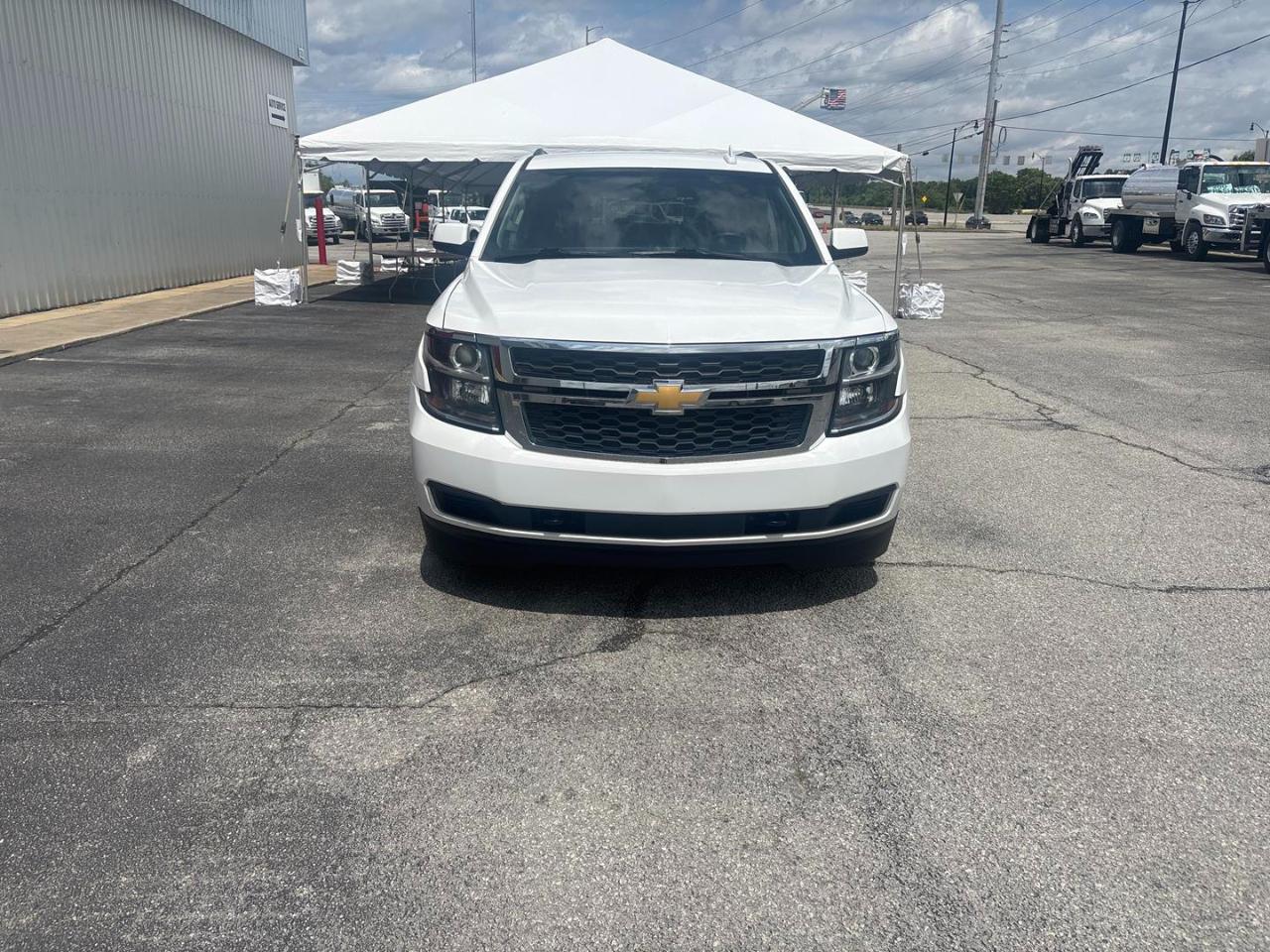 Chevrolet Suburban 4WD 4dr 1500 Commercial 2018