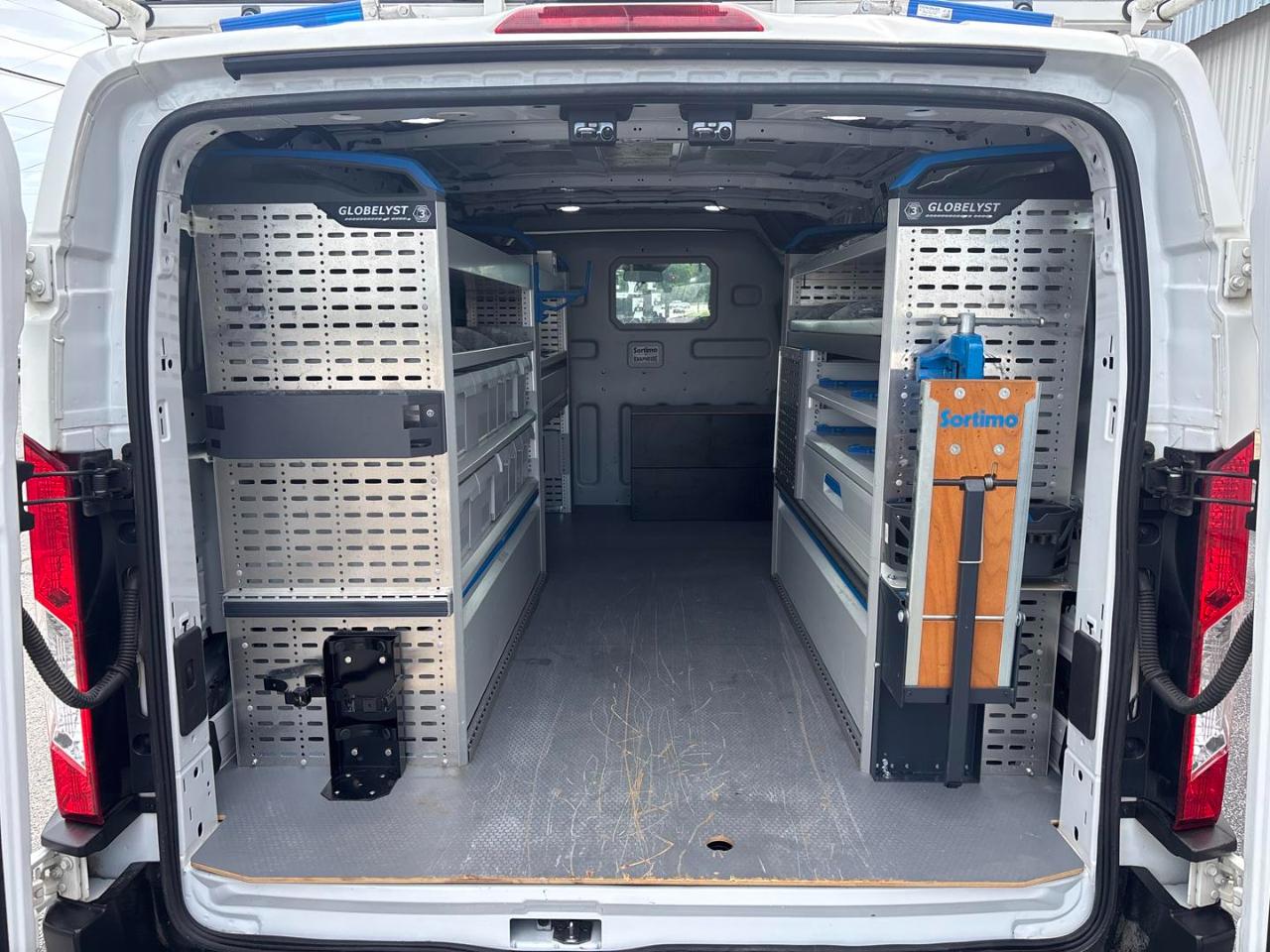 Ford Transit Van T-350 148" Low Rf 9500 GVWR Sliding RH Dr 2019