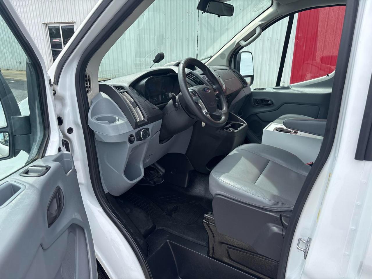 Ford Transit Van T-350 148" Low Rf 9500 GVWR Sliding RH Dr 2019