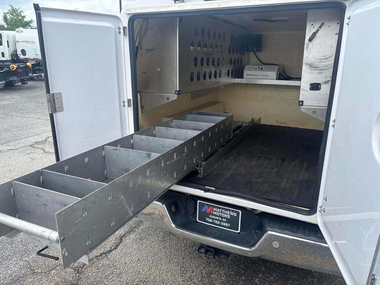 RAM 1500 Classic Tradesman 4x4 Quad Cab 6'4" Box 2019