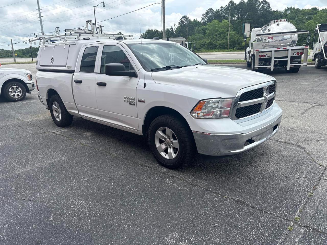 RAM 1500 Classic Tradesman 4x4 Quad Cab 6'4" Box 2019