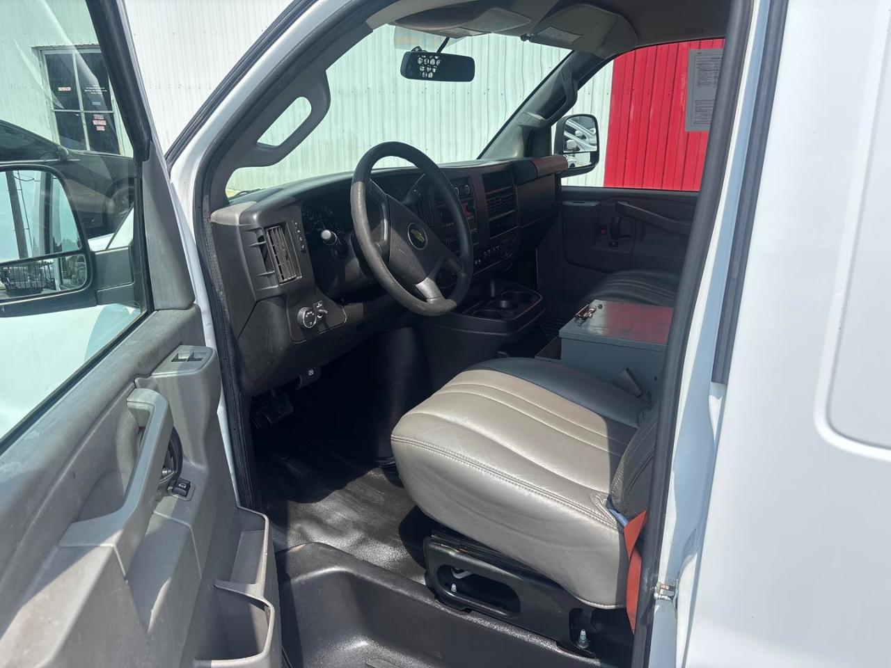 Chevrolet Express Cargo Van  2017
