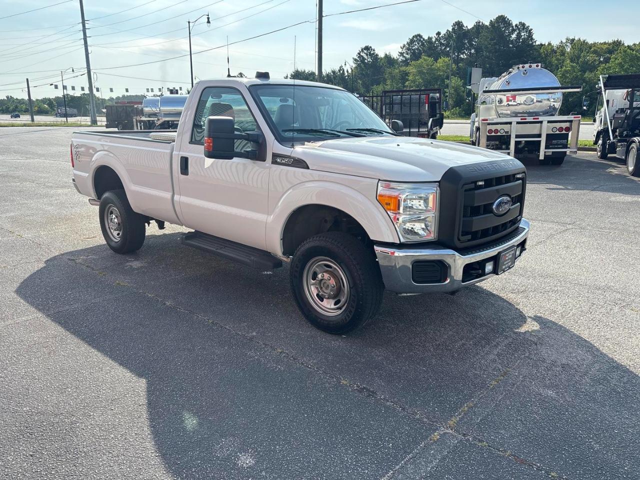 Ford Super Duty F-350 SRW  2016