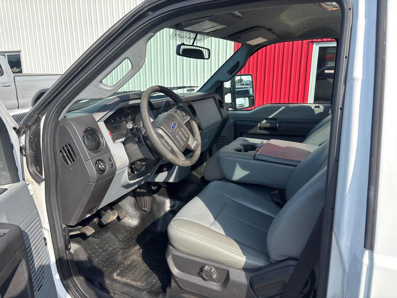 Ford Super Duty F-350 SRW  2016
