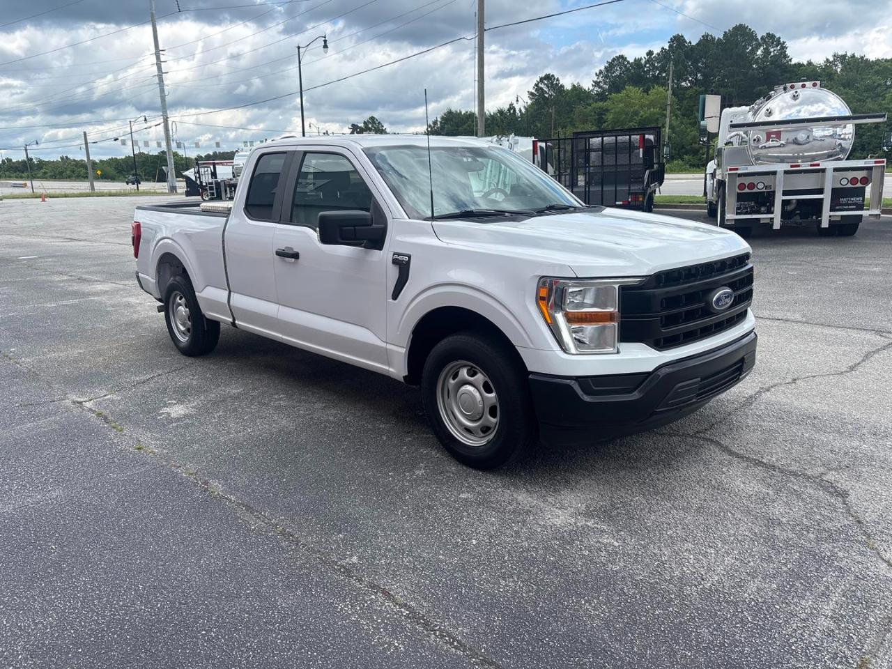 Ford F-150 XL 2WD SuperCab 6.5' Box 2021