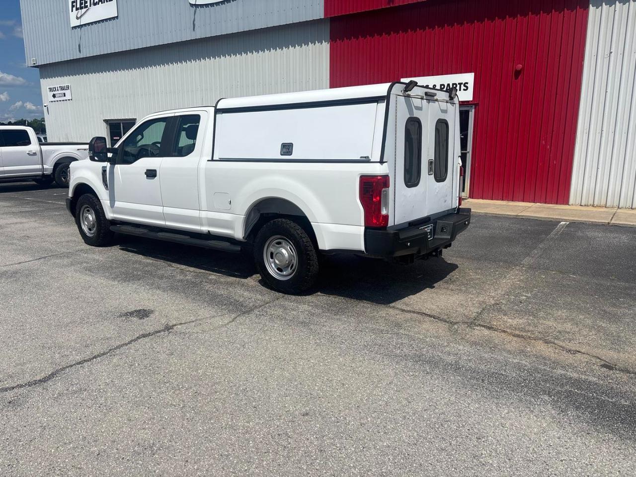 Ford Super Duty F-250 SRW XL 2WD SuperCab 6.75' Box 2019