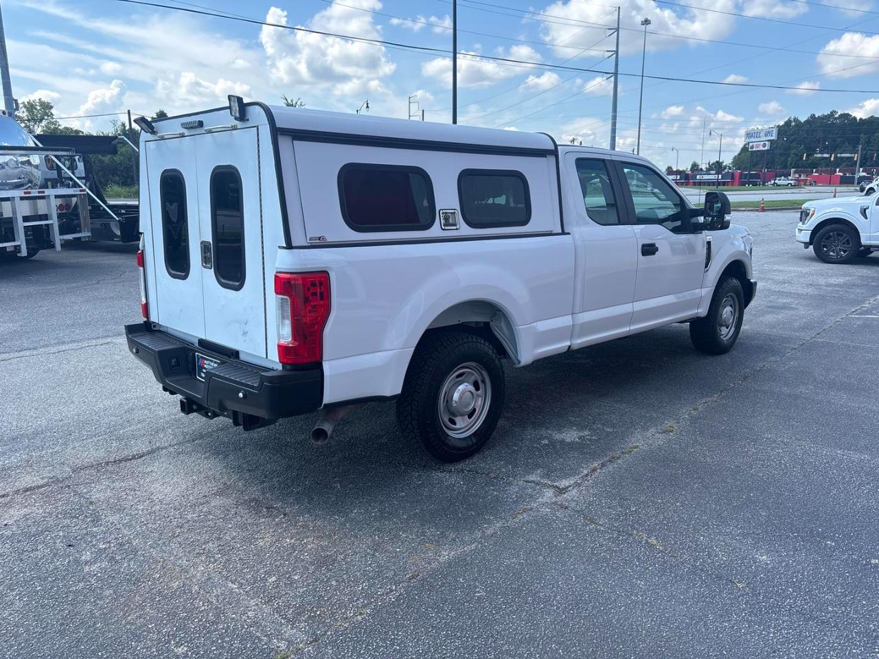 Ford Super Duty F-250 SRW XL 2WD SuperCab 6.75' Box 2019