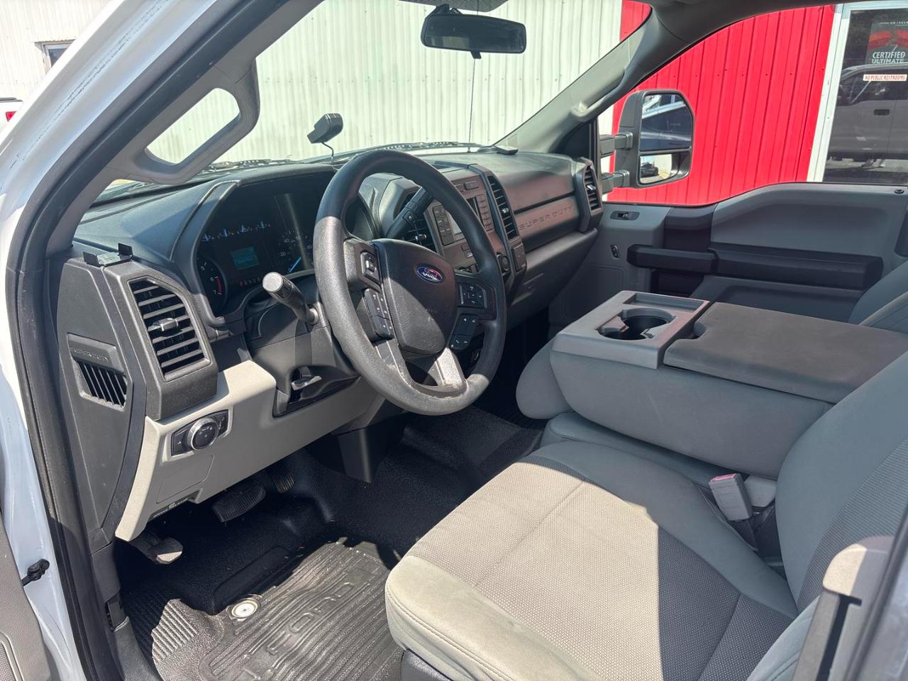 Ford Super Duty F-250 SRW XL 2WD SuperCab 6.75' Box 2019