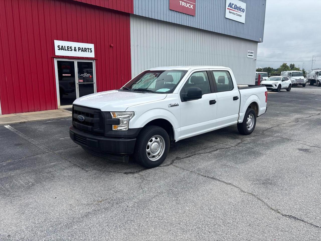 2017 Ford F-150 XL 2WD SuperCrew 5.5' Box