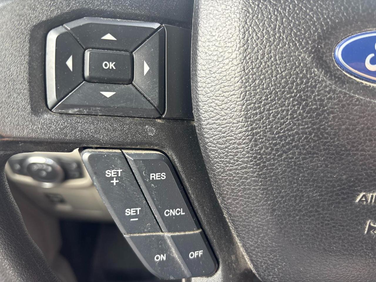 Ford F-150 XL 2WD SuperCrew 5.5' Box 2017