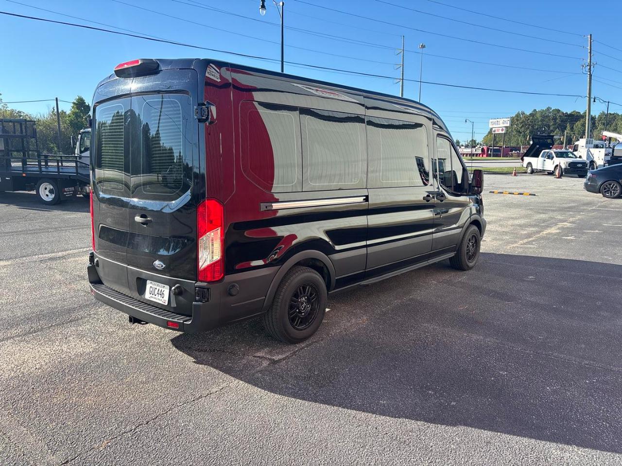 Ford Transit Passenger Wagon T-350 148" Med Roof XL Sliding RH Dr 2019