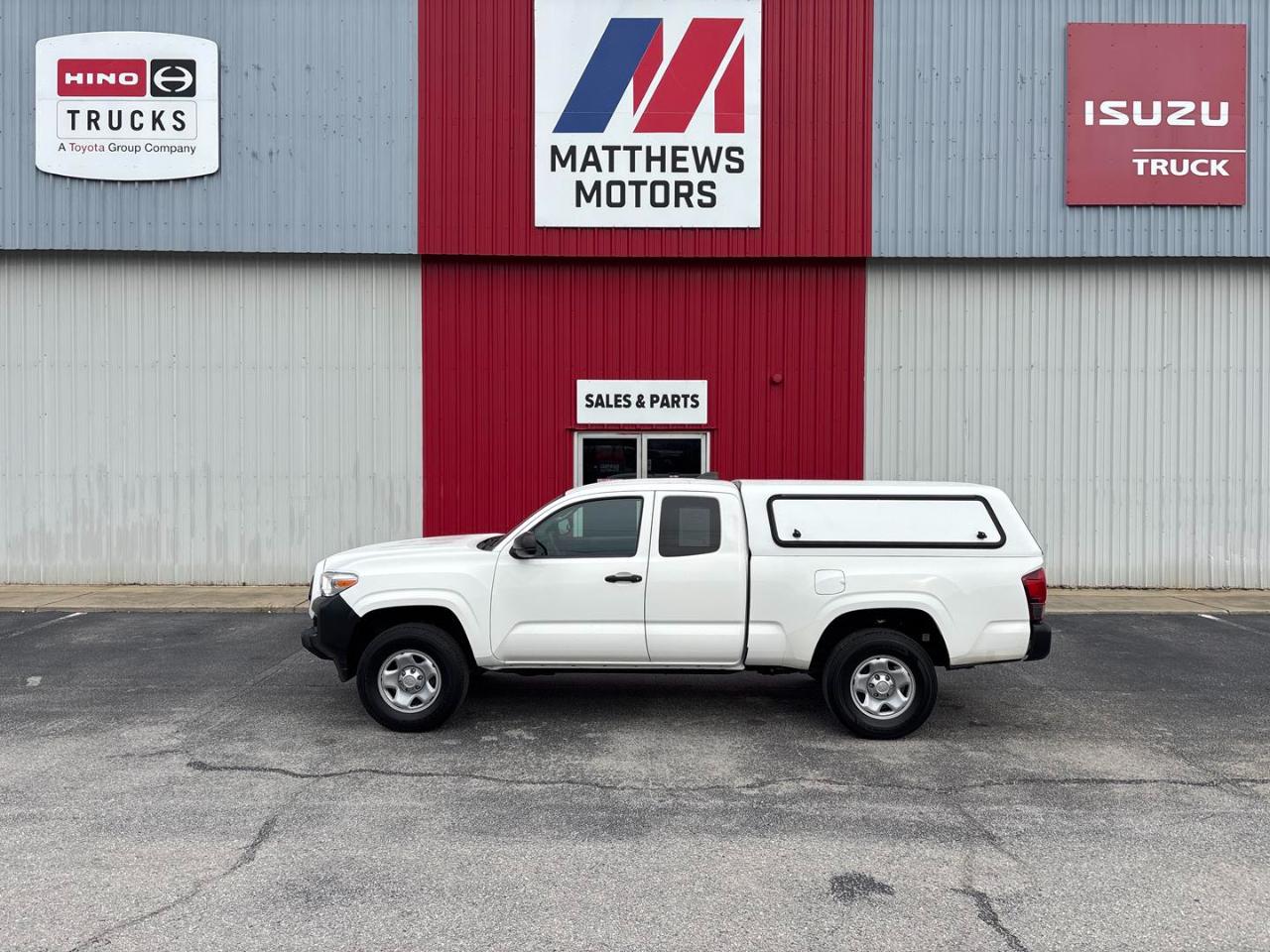 Toyota Tacoma 2WD SR Access Cab 6' Bed I4 AT (Natl) 2021