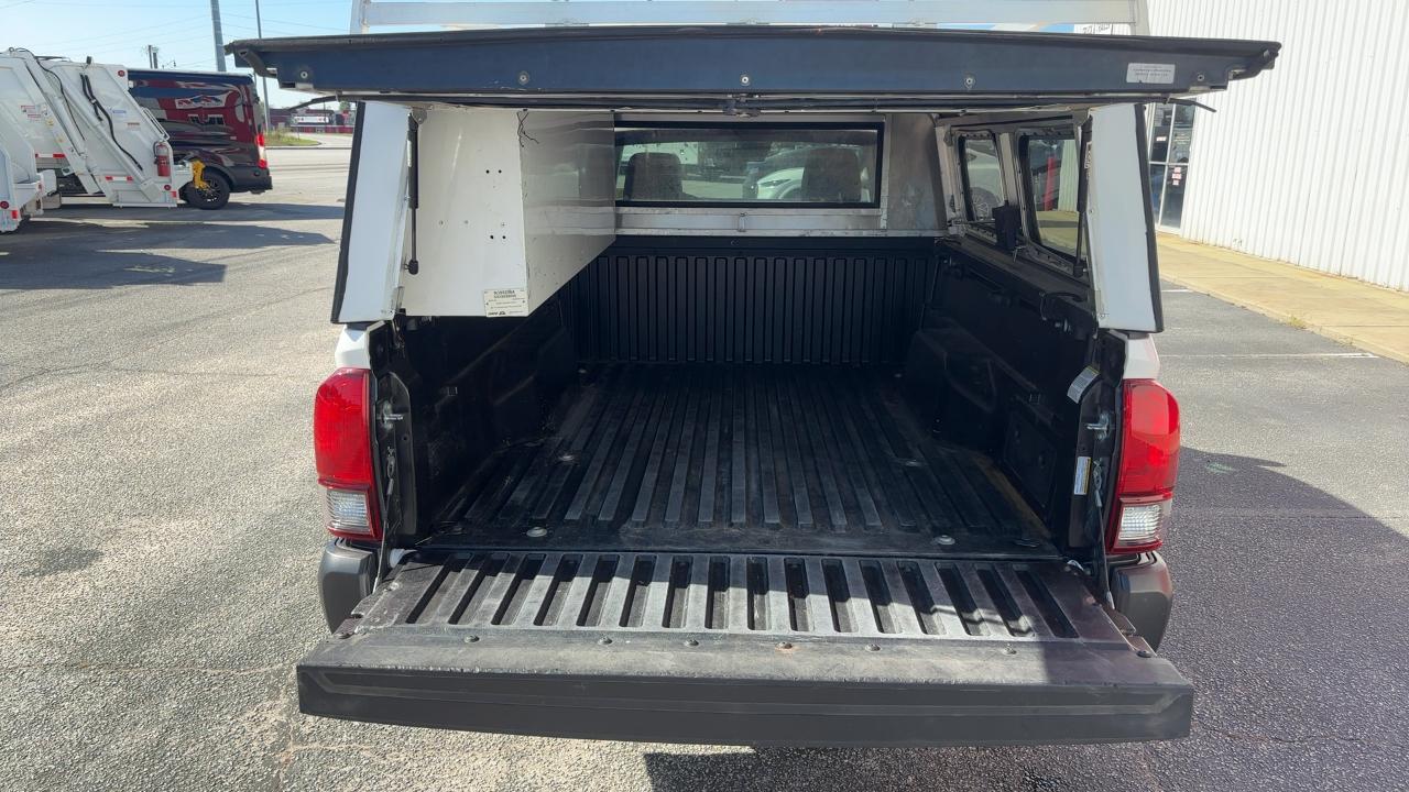 Toyota Tacoma 2WD SR Access Cab 6' Bed I4 AT (Natl) 2023