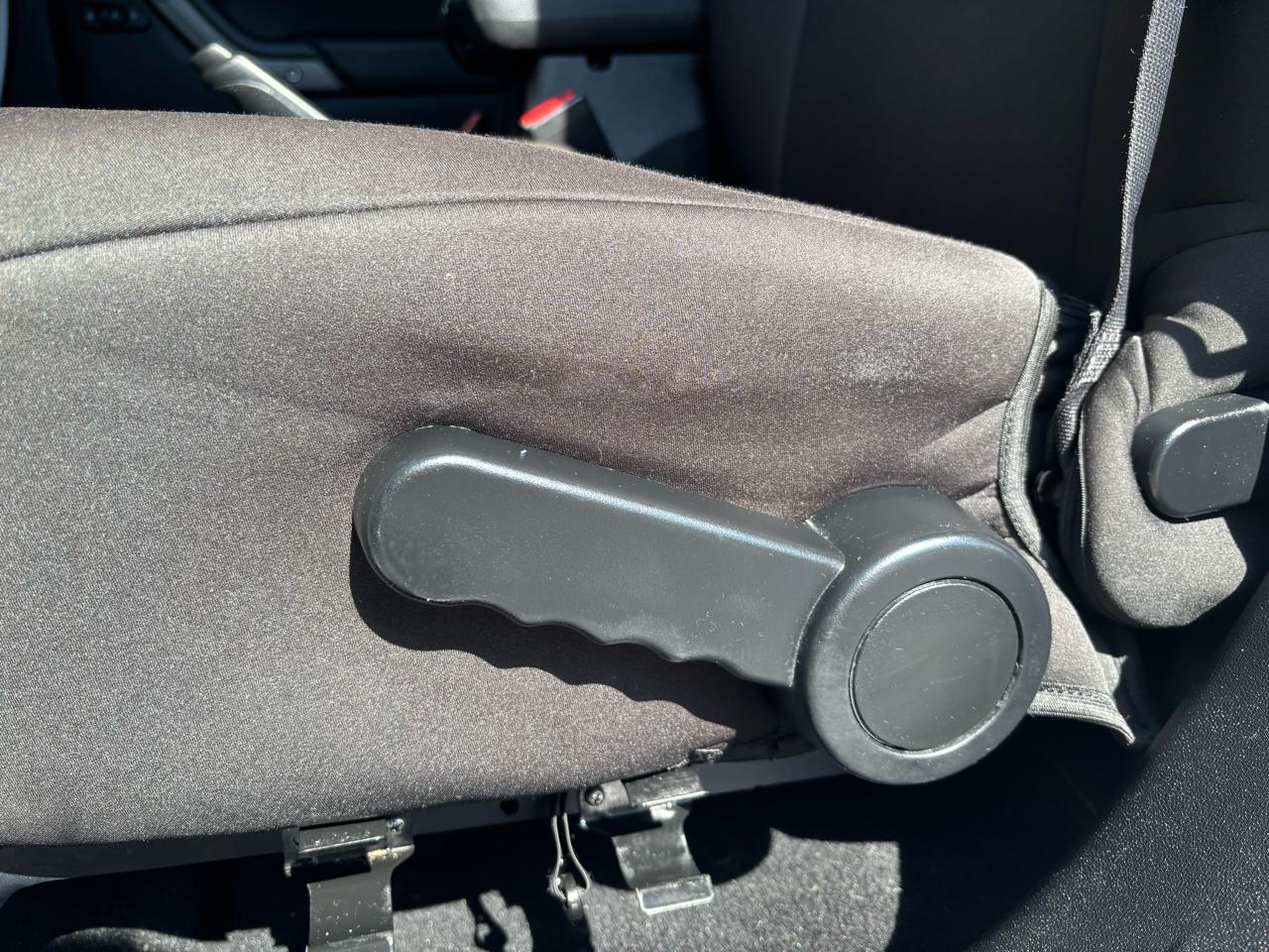 Jeep Wrangler Unlimited 4WD 4dr Sport 2013