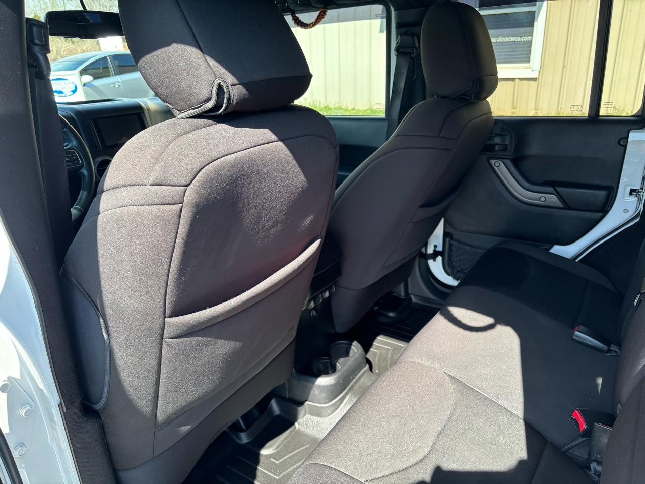 Jeep Wrangler Unlimited 4WD 4dr Sport 2013