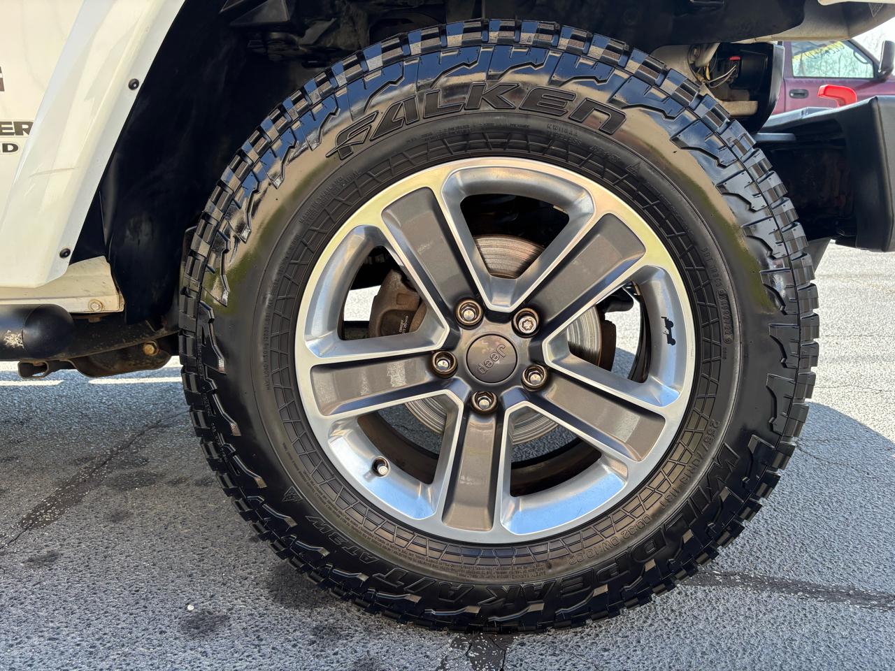 Jeep Wrangler Unlimited 4WD 4dr Sport 2013