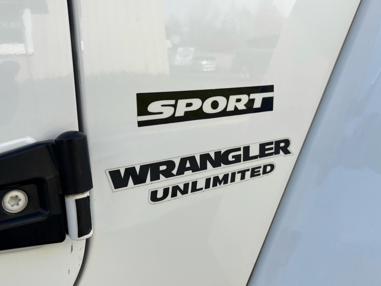 Jeep Wrangler Unlimited 4WD 4dr Sport 2013