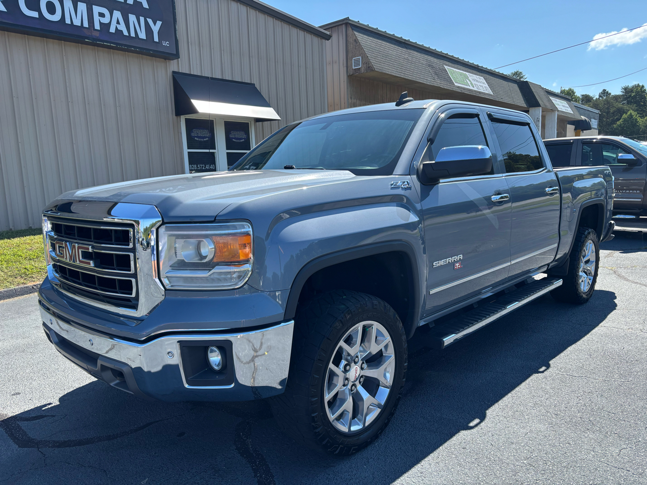 2015 GMC Sierra 1500 SLT Crew Cab Short Box 4WD