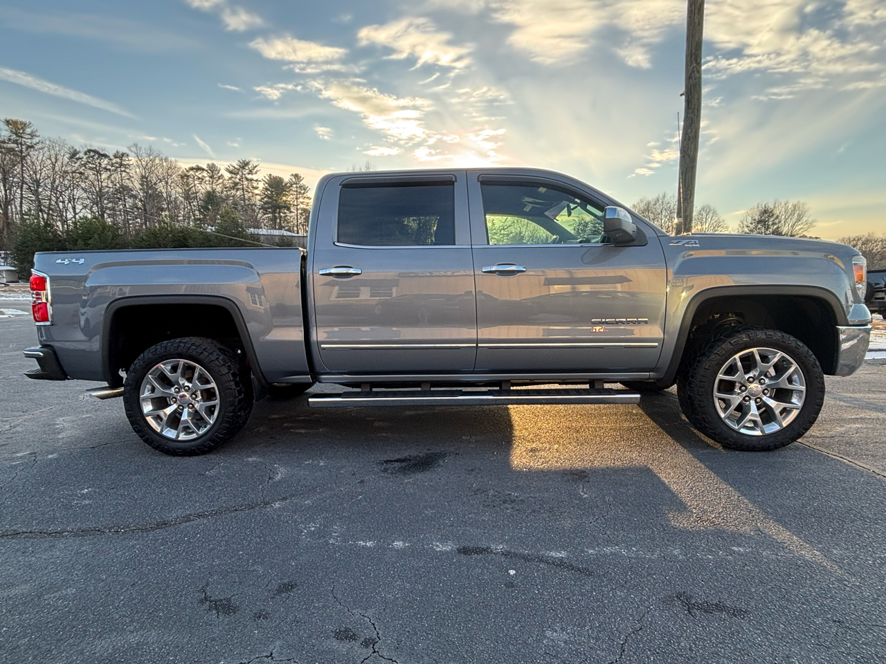 GMC Sierra 1500 SLT Crew Cab Short Box 4WD 2015