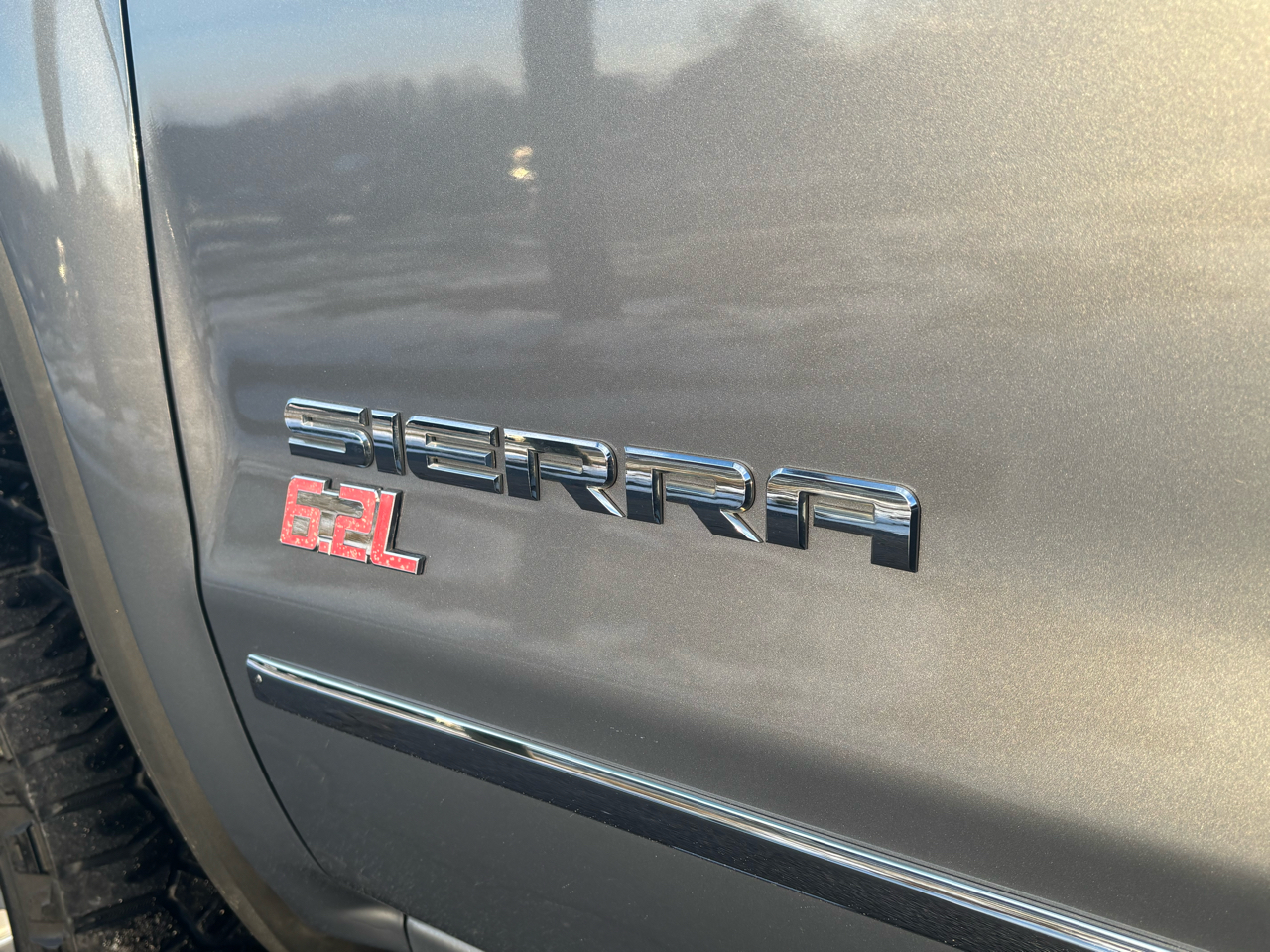 GMC Sierra 1500 SLT Crew Cab Short Box 4WD 2015