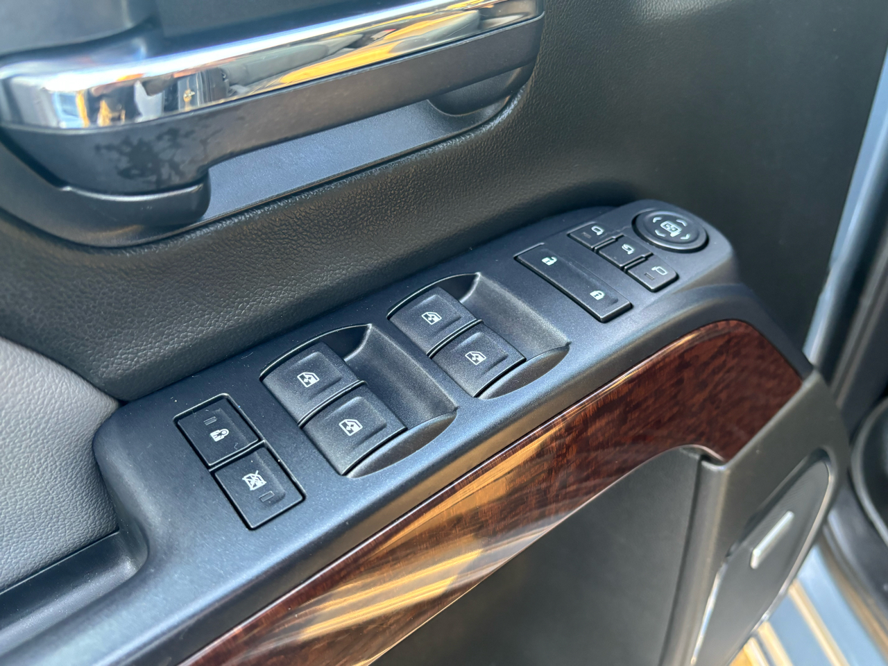 GMC Sierra 1500 SLT Crew Cab Short Box 4WD 2015