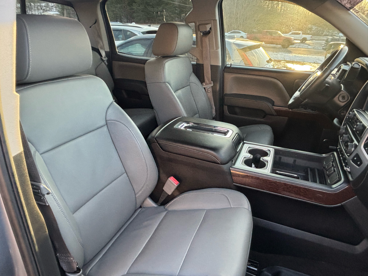 GMC Sierra 1500 SLT Crew Cab Short Box 4WD 2015