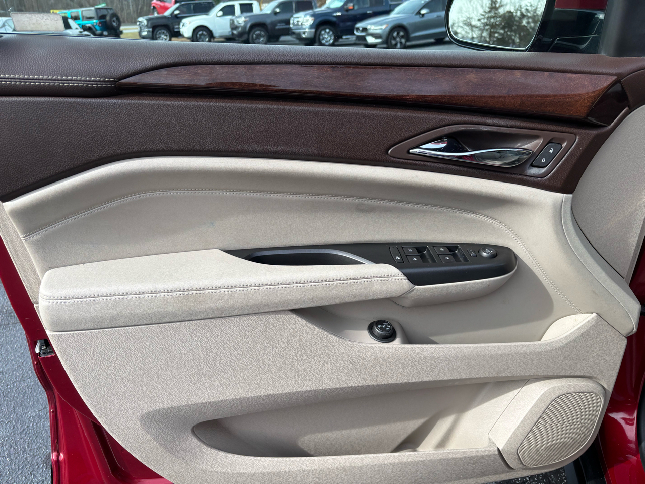 Cadillac SRX Premium AWD 2012