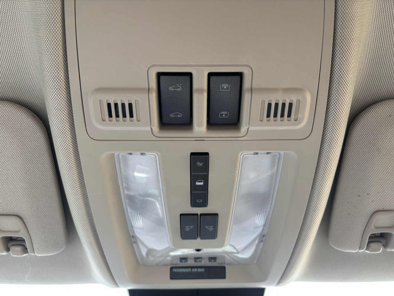 Cadillac SRX Premium AWD 2012