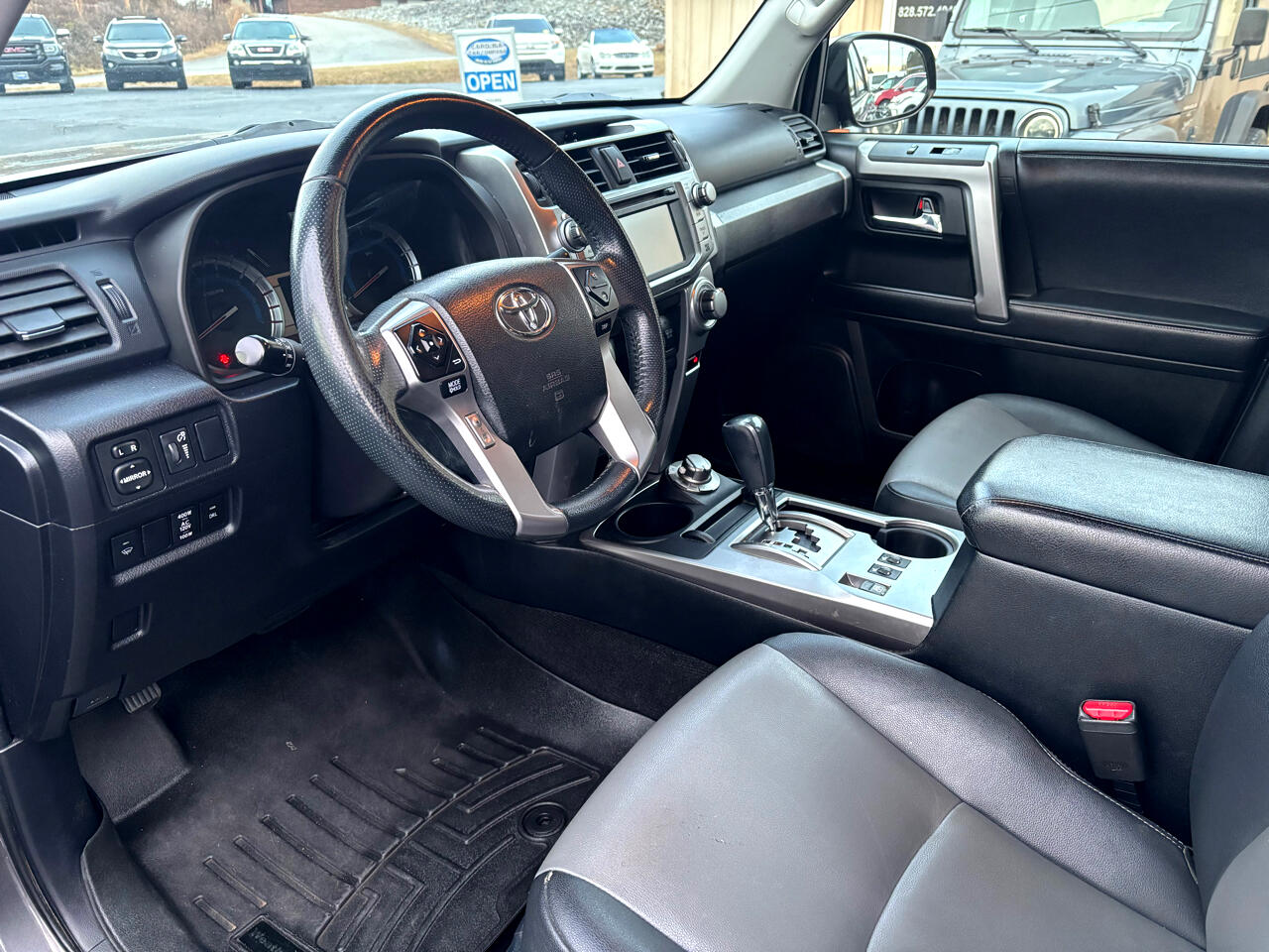 Toyota 4Runner SR5 Premium 4WD 2019