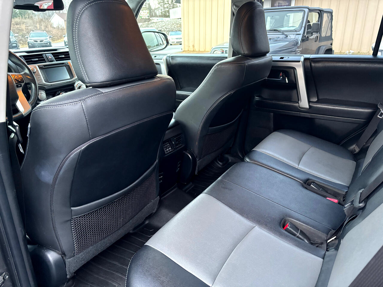 Toyota 4Runner SR5 Premium 4WD 2019