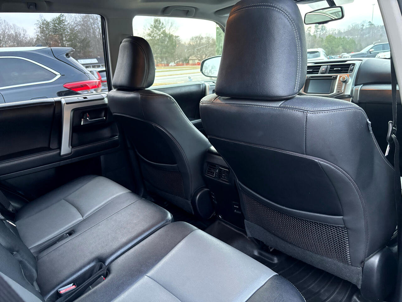 Toyota 4Runner SR5 Premium 4WD 2019