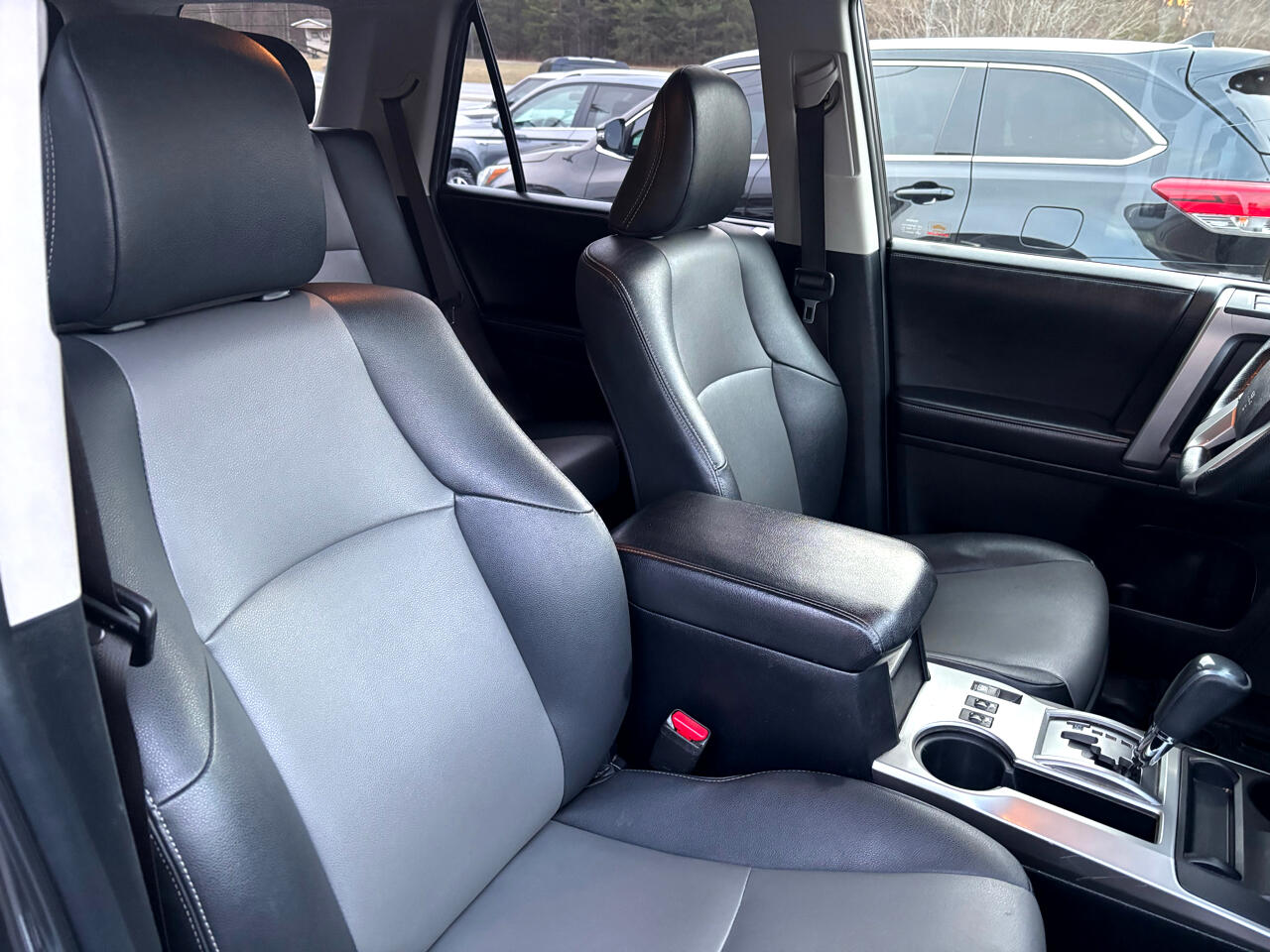 Toyota 4Runner SR5 Premium 4WD 2019