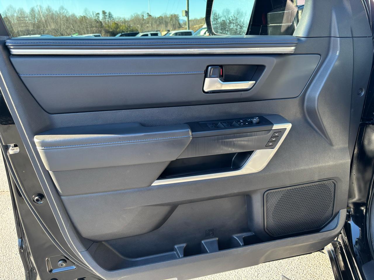 Toyota Tundra Platinum CrewMax 4WD 2023