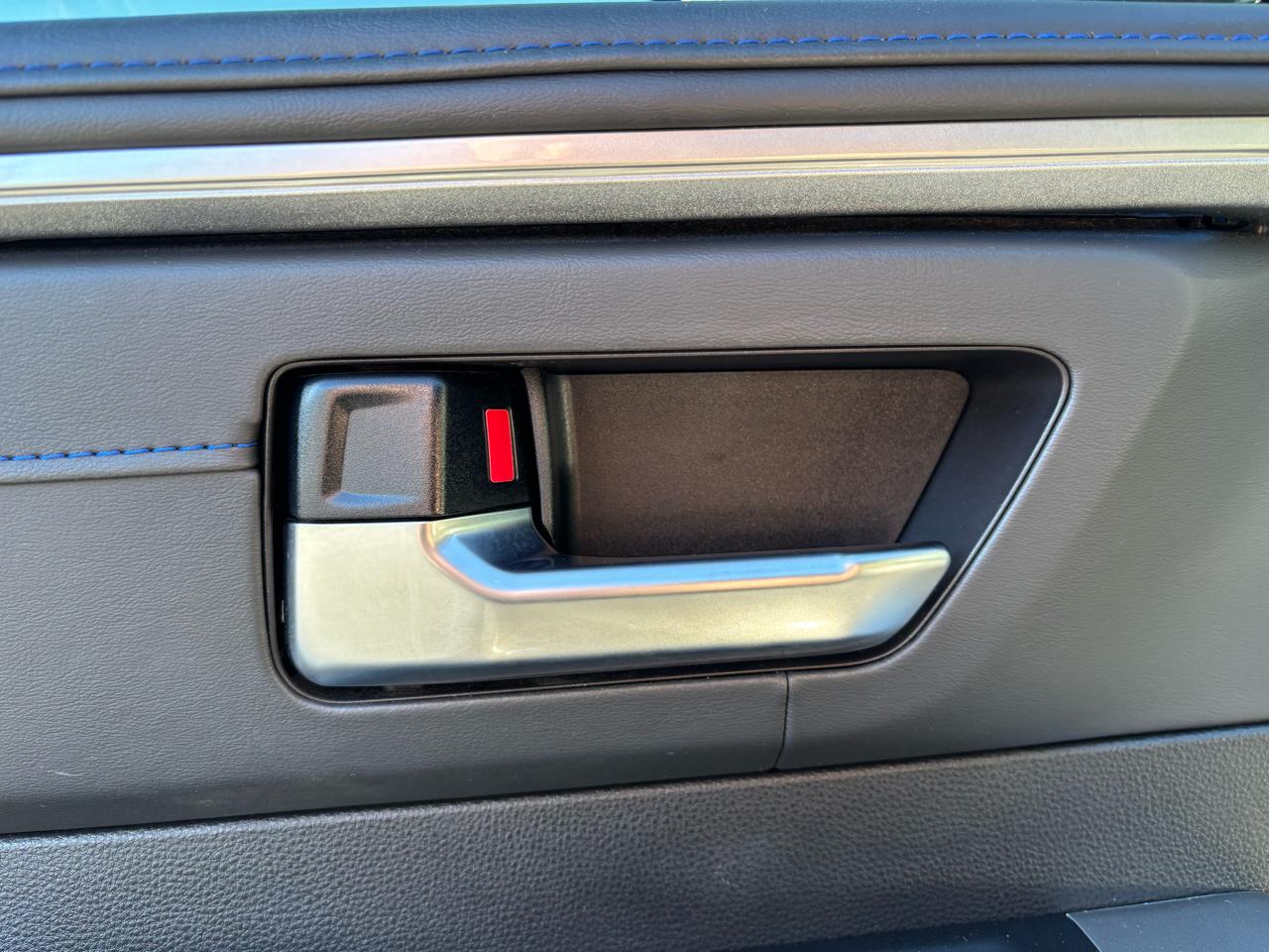 Toyota Tundra Platinum CrewMax 4WD 2023