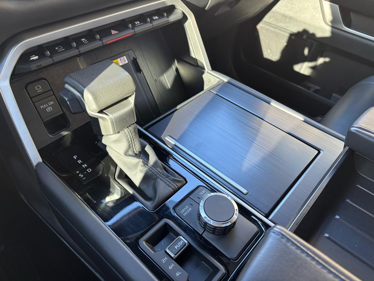 Toyota Tundra Platinum CrewMax 4WD 2023