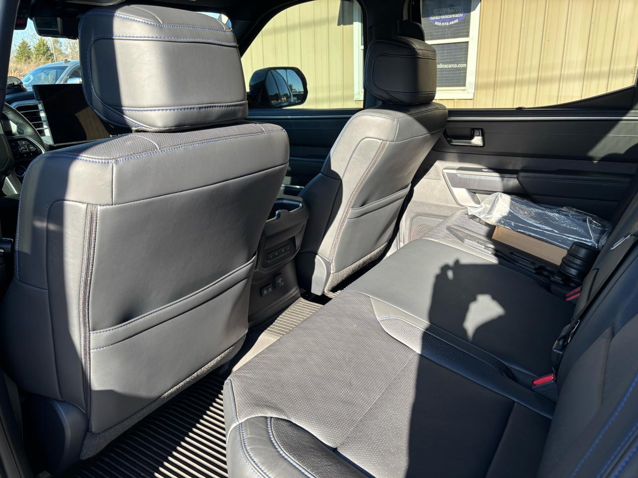 Toyota Tundra Platinum CrewMax 4WD 2023